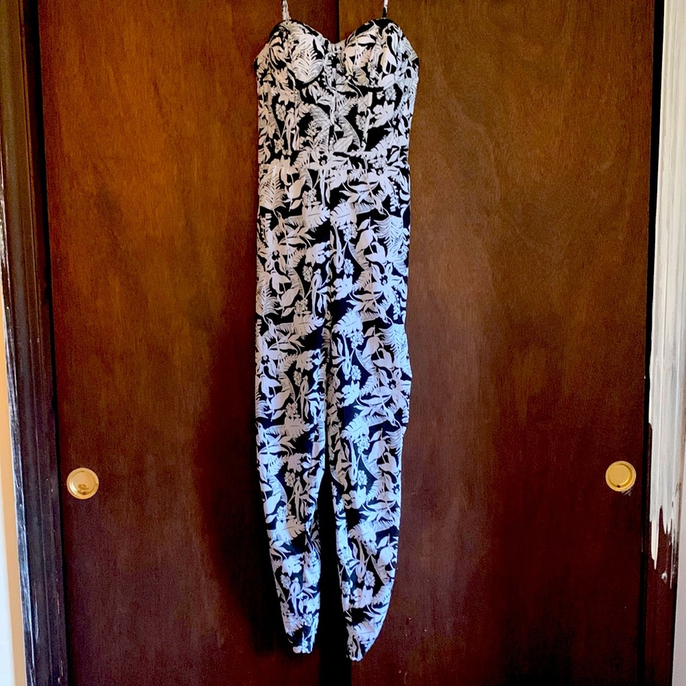 Jessica Simpson small black and white floral jumpsuit, corset top